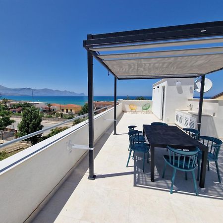 알카모 마리나 Castellammare Riviera 빌라 외부 사진